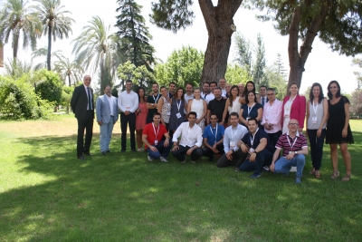 Foto de familia de los participantes en el Campus. 