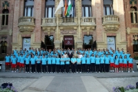 El rector, con los equipos que respresentarn a la  UCO en los Juegos Europeos Universitarios