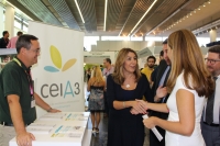 La presidenta de la Junta de Andaluca en el stand del ceiA3 