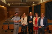 Autoridades en la presentacin de las Becas Talentum